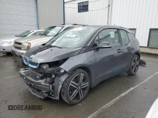 2020 BMW i3 z VIN WBY8P4C0XL7F76449, wystawiony jako Copart lot #46584924 z przebiegiem 50 799 mil mil oraz . Historia ofert i sprzedaży dostępna na DreamBid. Obrazek 1.