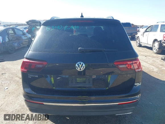 2020 Volkswagen Tiguan SE with VIN 3VV3B7AX0LM106561, listed as a IAAI auction lot 41712689 with 85,374 mi miles and . Bid and sale history available at DreamBid. Image 17.