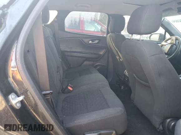 2021 Chevrolet Blazer LT z VIN 3GNKBCRS3MS521017, wystawiony jako Copart lot #46196965 z przebiegiem Nie podano mil oraz Nie do naprawy • Non repairable. Historia ofert i sprzedaży dostępna na DreamBid. Obrazek 10.