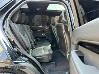 2020 Land Rover Discovery SE z VIN SALRG2RV1L2421966, wystawiony jako Copart lot #60999685 z przebiegiem 76 333 mil mil oraz Czysty tytuł • Clean title. Historia ofert i sprzedaży dostępna na DreamBid. Obrazek 9.