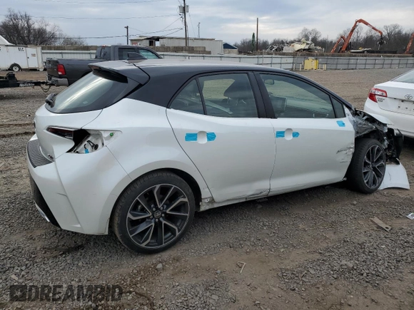 2020 Toyota Corolla Hatchback XSE with VIN JTNC4RBE4L3100809, listed as a Copart auction lot 46542395 with 40,422 mi miles and Salvage Title. Bid and sale history available at carsss.com. Image 3.