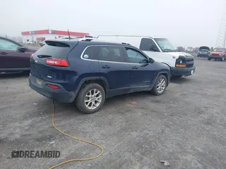 2016 Jeep Cherokee 75th Anniversary with VIN 1C4PJLCB8GW116211, listed as a IAAI auction lot 41509050 with 178,643 mi miles and . Bid and sale history available at DreamBid. Image 4.