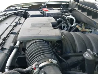 2022 Cadillac Escalade ESV Premium Luxury с VIN 1GYS4LKLXNR258867, выставлен на аукционе IAAI как лот 43015998 с пробегом 27 898 миль миль и . История ставок и продаж доступна на DreamBid. Изображение 20.