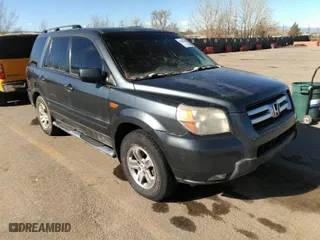 2006 Honda Pilot EX-L with VIN 2HKYF18586H514424, listed as a IAAI auction lot 41663778 with 210,020 mi miles. Bid and sale history available at carsss.com. Image 1.