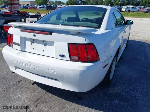 2001 Ford Mustang Standard with VIN 1FAFP40481F126272, listed as a IAAI auction lot 41288599 with 164,577 mi miles. Bid and sale history available at carsss.com. Image 6.