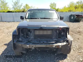 2008 Jeep Liberty Limited with VIN 1J8GN58K88W270453, listed as a Copart auction lot 54774325 with 77,244 mi miles and Salvage Title. Bid and sale history available at DreamBid. Image 5.