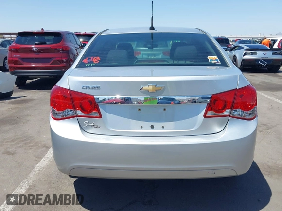 2014 Chevrolet Cruze LS z VIN 1G1PA5SH6E7468916, wystawiony jako IAAI lot #42282737 z przebiegiem 120 129 mil mil oraz . Historia ofert i sprzedaży dostępna na DreamBid. Obrazek 16.