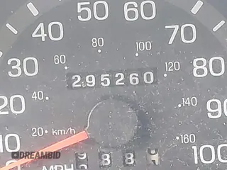 2000 Ford Econoline Cargo с VIN 1FTNE24L3YHA72198, выставлен на аукционе IAAI как лот 41829711 с пробегом 295 260 миль миль и . История ставок и продаж доступна на DreamBid. Изображение 15.