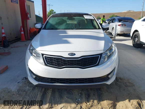 2013 Kia Optima EX with VIN KNAGM4AD0D5041441, listed as a IAAI auction lot 42123605 with 83,186 mi miles. Bid and sale history available at carsss.com. Image 12.