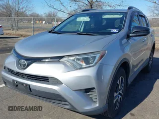 2017 Toyota RAV4 LE with VIN 2T3BFREV0HW562035, listed as a IAAI auction lot 41755916 with 77,562 mi miles. Bid and sale history available at carsss.com. Image 17.