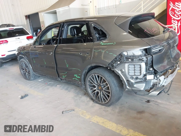 2020 Porsche Cayenne with VIN WP1AA2AY0LDA00237, listed as a IAAI auction lot 41896659 with 51,827 mi miles and . Bid and sale history available at DreamBid. Image 3.