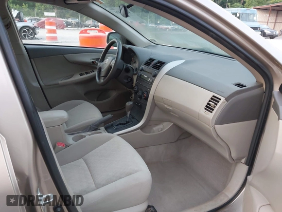 2009 Toyota Corolla с VIN 2T1BU40E69C137608, выставлен на аукционе IAAI как лот 42595416 с пробегом 290 492 миль миль и . История ставок и продаж доступна на DreamBid. Изображение 5.