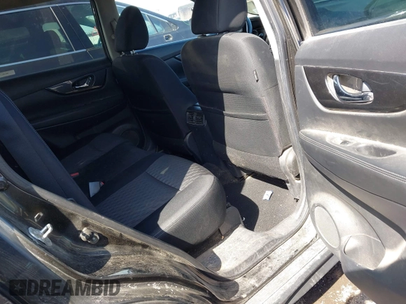 2017 Nissan Rogue SV with VIN KNMAT2MV1HP575899, listed as a IAAI auction lot 41807777 with 165,638 mi miles. Bid and sale history available at carsss.com. Image 8.