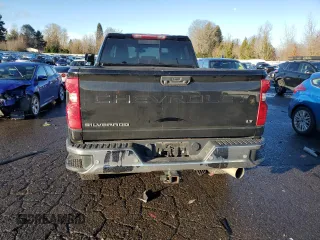 2021 Chevrolet Silverado 3500HD LT with VIN 1GC4YTEY7MF269092, listed as a Copart auction lot 84300724 with 92,215 mi miles and Salvage Title. Bid and sale history available at carsss.com. Image 6.