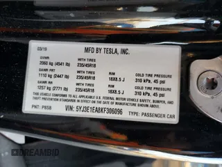 2019 Tesla Model 3 Mid Range z VIN 5YJ3E1EA8KF306096, wystawiony jako Copart lot #82712354 z przebiegiem 170 775 mil mil oraz Szkoda całkowita • Salvage title. Historia ofert i sprzedaży dostępna na DreamBid. Obrazek 15.