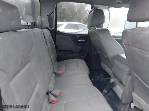 2019 Chevrolet Silverado 2500HD Work Truck with VIN 2GC2CREGXK1137979, listed as a IAAI auction lot 38536415 with 117,068 mi miles. Bid and sale history available at carsss.com. Image 8.