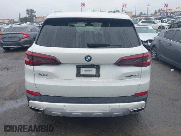 2021 BMW X5 sDrive40i with VIN 5UXCR4C03M9F24817, listed as a IAAI auction lot 41512172 with 54,867 mi miles. Bid and sale history available at carsss.com. Image 16.