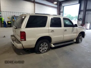 2004 Cadillac Escalade z VIN 1GYEK63N94R252528, wystawiony jako Copart lot #54253175 z przebiegiem Nie podano mil oraz Szkoda całkowita • Salvage title. Historia ofert i sprzedaży dostępna na DreamBid. Obrazek 3.