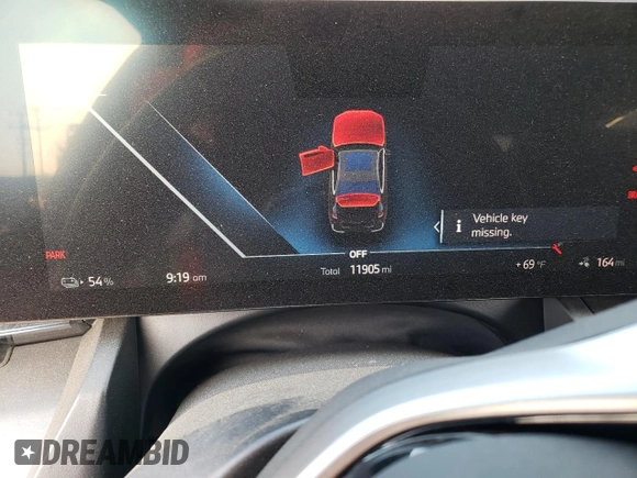 2024 BMW i5 eDrive40 z VIN WBY33FK04RCR61828, wystawiony jako Copart lot #75008794 z przebiegiem 11 905 mil mil oraz Szkody całkowita. Historia ofert i sprzedaży dostępna na DreamBid. Obrazek 9.
