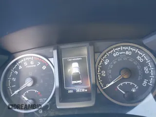 2021 Toyota Tacoma SR with VIN 3TMCZ5AN7MM395940, listed as a IAAI auction lot 41240832 with 39,338 mi miles and . Bid and sale history available at DreamBid. Image 7.