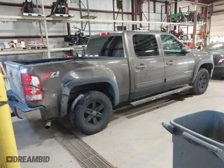 2008 GMC Sierra 1500 Work Truck with VIN 2GTEK133981271537, listed as a IAAI auction lot 41541225 with 212,332 mi miles. Bid and sale history available at carsss.com. Image 4.