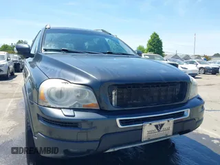 2012 Volvo XC90 Premier Plus with VIN YV4952CY9C1609962, listed as a IAAI auction lot 42054930 with 208,227 mi miles. Bid and sale history available at carsss.com. Image 6.