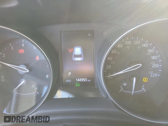 2019 Toyota C-HR XLE with VIN JTNKHMBX7K1044220, listed as a Copart auction lot 84725414 with 144,993 mi miles and Clean Title. Bid and sale history available at DreamBid. Image 9.