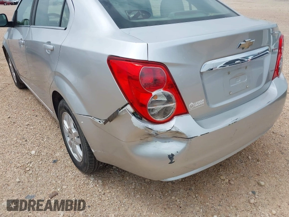 2013 Chevrolet Sonic LT with VIN 1G1JC5SB9D4195899, listed as a IAAI auction lot 42088459 with Not Provided miles and . Bid and sale history available at DreamBid. Image 6.