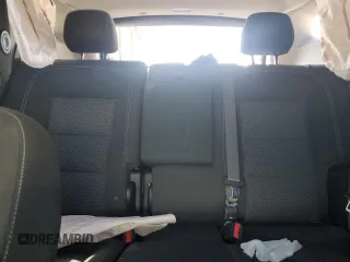 2022 GMC Terrain SLE z VIN 3GKALMEV7NL233993, wystawiony jako Copart lot #46848935 z przebiegiem 71 915 mil mil oraz Szkoda całkowita • Salvage title. Historia ofert i sprzedaży dostępna na DreamBid. Obrazek 10.
