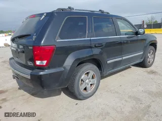 2005 Jeep Grand Cherokee Limited with VIN 1J4HR58205C574335, listed as a IAAI auction lot 42107907 with 191,161 mi miles. Bid and sale history available at carsss.com. Image 4.
