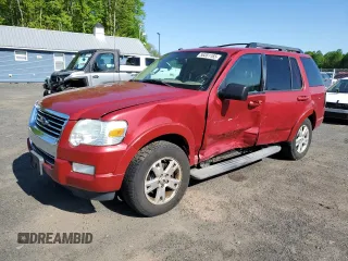 2010 Ford Explorer XLT z VIN 1FMEU7DEXAUA30671, wystawiony jako Copart lot #56351165 z przebiegiem 139 434 mil mil oraz Szkoda całkowita • Salvage title. Historia ofert i sprzedaży dostępna na DreamBid. Obrazek 1.