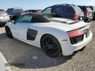 2018 Audi R8 Spyder performance z VIN WUA4BCFX2J7901190, wystawiony jako Copart lot #75090384 z przebiegiem Nie podano mil oraz Nie do naprawy. Historia ofert i sprzedaży dostępna na DreamBid. Obrazek 2.