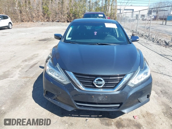 2018 Nissan Altima 2.5 SR with VIN 1N4AL3APXJC120564, listed as a IAAI auction lot 41769315 with 143,587 mi miles. Bid and sale history available at carsss.com. Image 12.