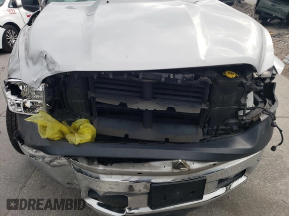 2018 Ram 1500 Tradesman z VIN 1C6RR6FG8JS147409, wystawiony jako Copart lot #55851485 z przebiegiem 116 680 mil mil oraz Szkoda całkowita • Salvage title. Historia ofert i sprzedaży dostępna na DreamBid. Obrazek 11.