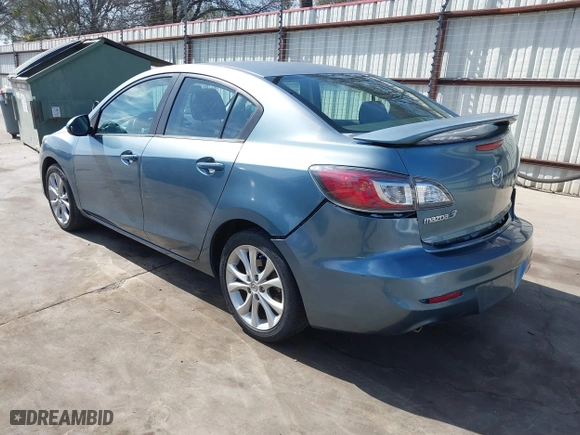 2011 Mazda Mazda3 s Sport with VIN JM1BL1U68B1419411, listed as a IAAI auction lot 41798083 with 105,314 mi miles. Bid and sale history available at carsss.com. Image 3.