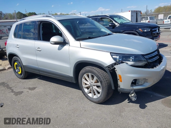 2015 Volkswagen Tiguan SE with VIN WVGAV7AX0FW544218, listed as a IAAI auction lot 41897418 with 97,235 mi miles and . Bid and sale history available at DreamBid. Image 1.