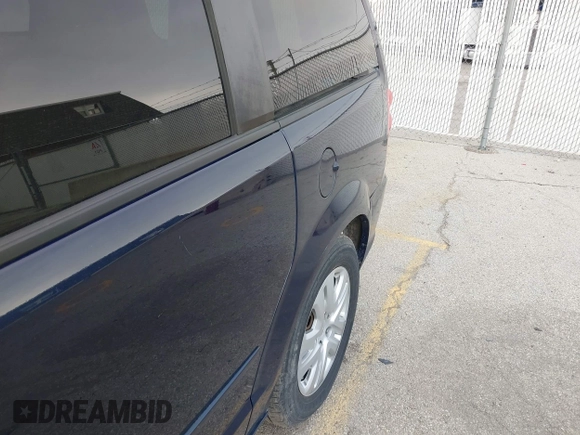 2015 Dodge Grand Caravan American Value with VIN 2C4RDGBG2FR615100, listed as a IAAI auction lot 42002131 with 178,507 mi miles and . Bid and sale history available at DreamBid. Image 11.