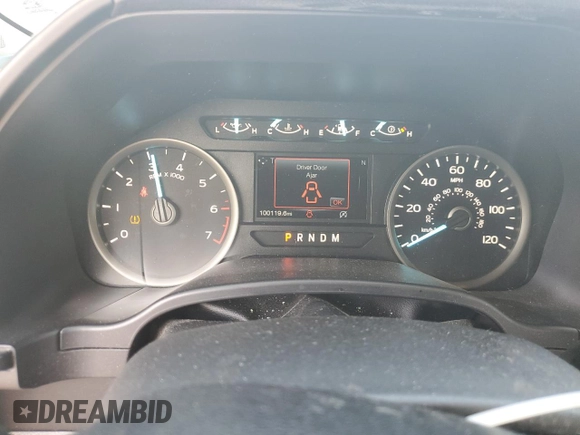 2020 Ford F-150 XL with VIN 1FTEW1C50LFB17628, listed as a Copart auction lot 43957755 with 100,119 mi miles and Salvage Title. Bid and sale history available at carsss.com. Image 9.