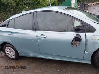 2022 Toyota Prius L Eco with VIN JTDKAMFU4N3158998, listed as a IAAI auction lot 42625041 with 43,033 mi miles and . Bid and sale history available at DreamBid. Image 14.