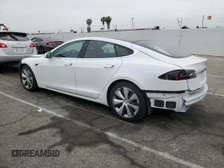 2021 Tesla Model S Long Range Plus z VIN 5YJSA1E24MF427775, wystawiony jako Copart lot #48431165 z przebiegiem 15 801 mil mil oraz Szkoda całkowita • Salvage title. Historia ofert i sprzedaży dostępna na DreamBid. Obrazek 2.
