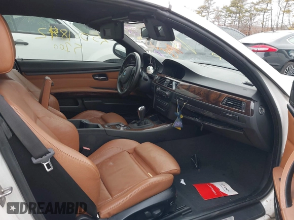 2011 BMW 3 Series 335i with VIN WBADX7C51BE742780, listed as a IAAI auction lot 41636961 with Not Provided miles and . Bid and sale history available at carsss.com. Image 5.