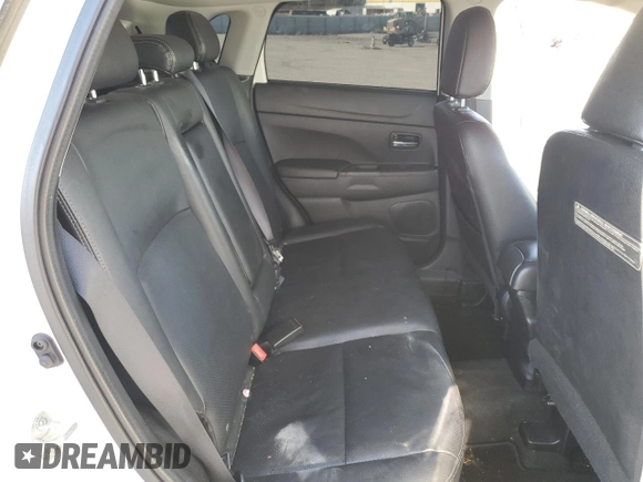 2017 Mitsubishi Outlander SEL с VIN JA4AP4AW8HZ016703, выставлен на аукционе Copart как лот 76070824 с пробегом 102 796 миль миль и Списание • Salvage title. История ставок и продаж доступна на DreamBid. Изображение 10.
