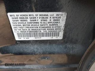 2013 Acura ILX z VIN 19VDE1F30DE000774, wystawiony jako IAAI lot #41791117 z przebiegiem 275 258 mil mil oraz . Historia ofert i sprzedaży dostępna na DreamBid. Obrazek 9.