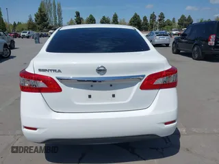 2015 Nissan Sentra SV z VIN 3N1AB7AP0FY370790, wystawiony jako IAAI lot #42053171 z przebiegiem Nie podano mil oraz . Historia ofert i sprzedaży dostępna na DreamBid. Obrazek 15.