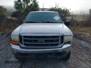 2000 Ford F-350 XL with VIN 1FTSX31FXYEB32383, listed as a IAAI auction lot 41447091 with 370,350 mi miles and . Bid and sale history available at DreamBid. Image 11.
