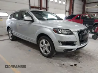 2015 Audi Q7 3.0T Premium Plus with VIN WA1LGAFE5FD023075, listed as a IAAI auction lot 41927718 with 177,445 mi miles. Bid and sale history available at carsss.com. Image 1.