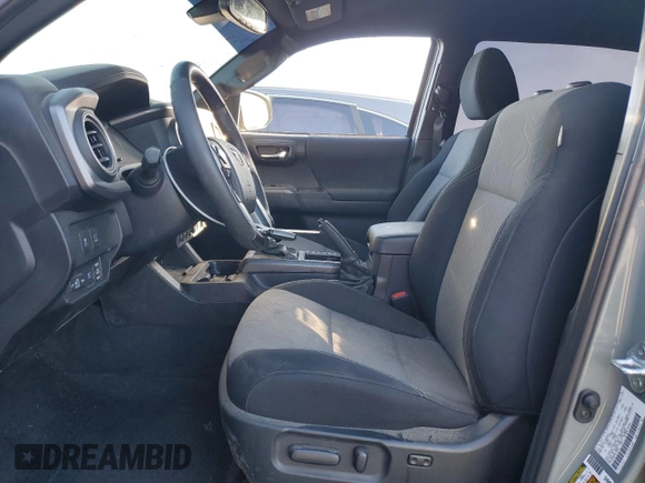 2023 Toyota Tacoma SR z VIN 3TMCZ5AN8PM619866, wystawiony jako Copart lot #48289915 z przebiegiem 17 547 mil mil oraz Szkoda całkowita • Salvage title. Historia ofert i sprzedaży dostępna na DreamBid. Obrazek 7.