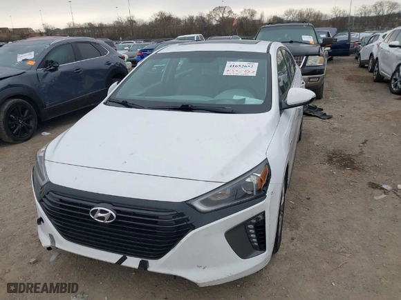 2018 Hyundai Ioniq Hybrid Limited with VIN KMHC85LC8JU092957, listed as a IAAI auction lot 41652652 with 94,943 mi miles. Bid and sale history available at carsss.com. Image 6.