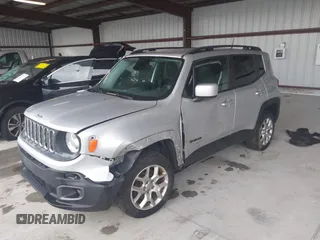 2017 Jeep Renegade Altitude z VIN ZACCJBBB3HPE49084, wystawiony jako IAAI lot #42247035 z przebiegiem 167 421 mil mil oraz . Historia ofert i sprzedaży dostępna na DreamBid. Obrazek 2.