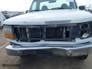 1997 Ford F-250 HD with VIN 3FTHF25H2VMA57753, listed as a IAAI auction lot 41988913 with 248,174 mi miles. Bid and sale history available at carsss.com. Image 6.